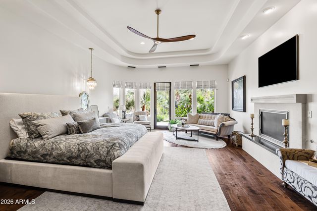 8305 N 50TH Street, Paradise Valley, AZ 85253