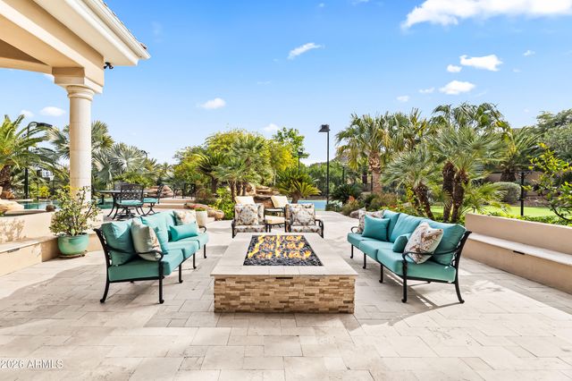 8305 N 50TH Street, Paradise Valley, AZ 85253