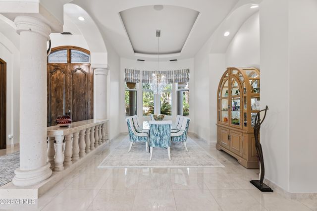 8305 N 50TH Street, Paradise Valley, AZ 85253