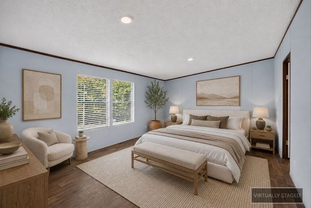 215 Wells Circle, Townville, SC 29689