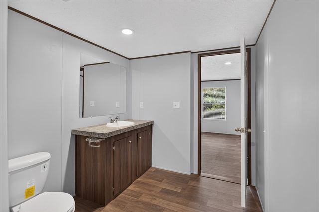 215 Wells Circle, Townville, SC 29689