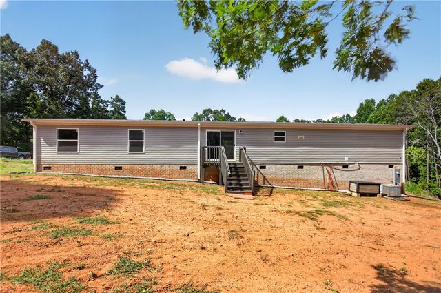 215 Wells Circle, Townville, SC 29689