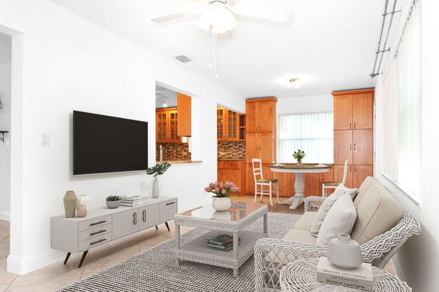 1204 SW 24th Street, Boynton Beach, FL 33426