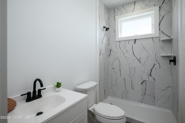 39 Weaver Drive, Beach Haven West, NJ 08050