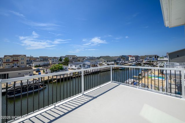 39 Weaver Drive, Beach Haven West, NJ 08050