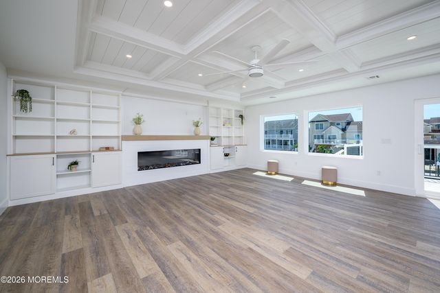 39 Weaver Drive, Beach Haven West, NJ 08050