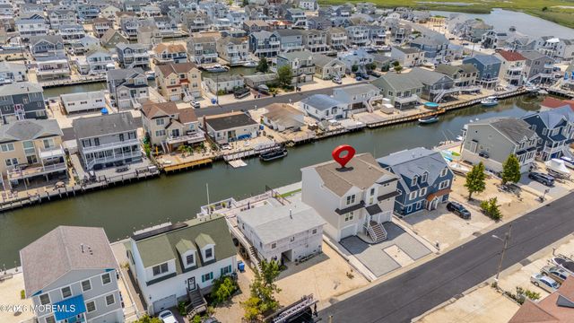 39 Weaver Drive, Beach Haven West, NJ 08050