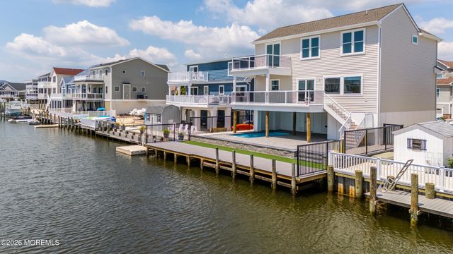 39 Weaver Drive, Beach Haven West, NJ 08050