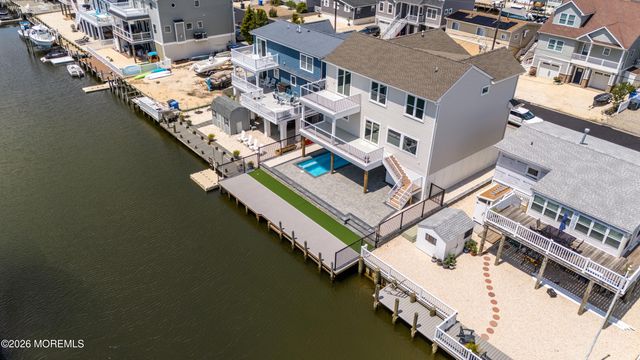 39 Weaver Drive, Beach Haven West, NJ 08050
