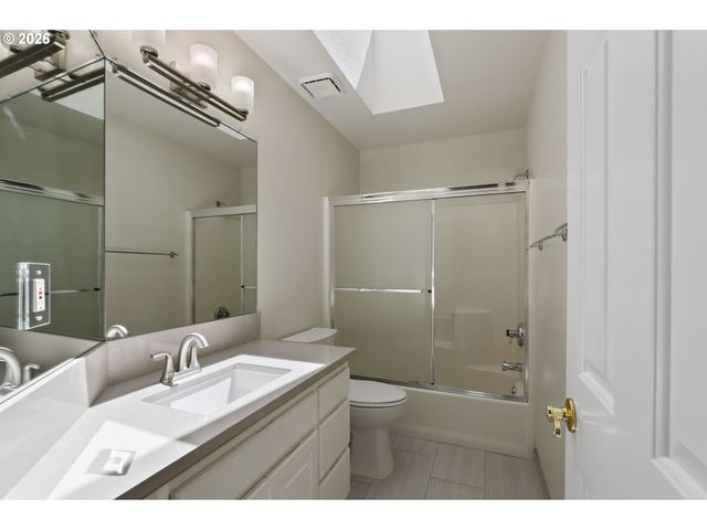 13436 Sw CLEARVIEW Way, Tigard, OR 97223