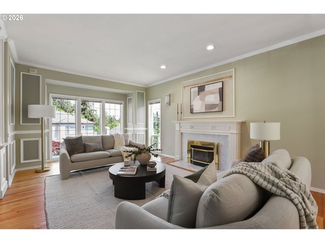 13436 Sw CLEARVIEW Way, Tigard, OR 97223