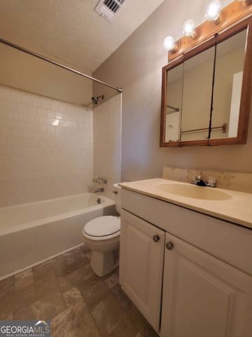 9141 Trail Court, Jonesboro, GA 30238