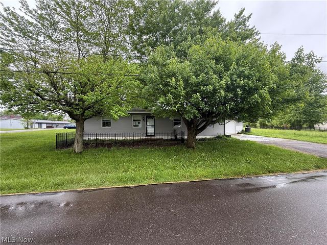 131 Marshall Avenue W, Warren, OH 44483