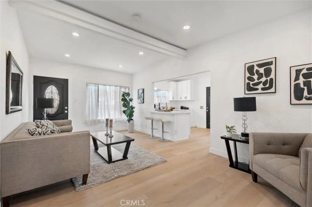 1408 S Central Ave, Compton, CA 90220