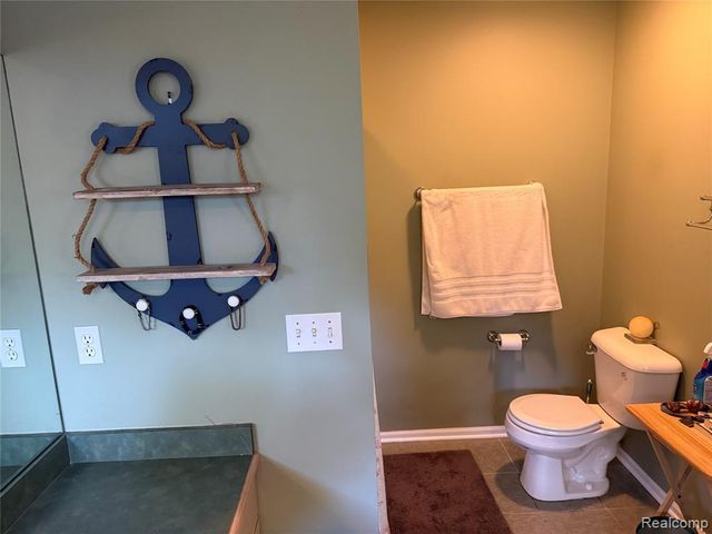 8318 Mill Pointe Court, Goodrich, MI 48438
