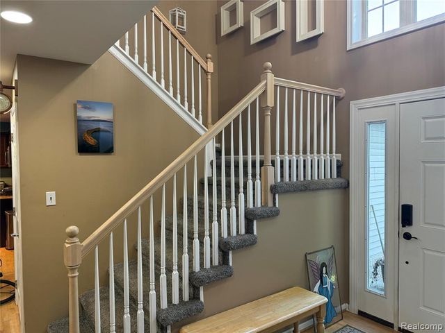 8318 Mill Pointe Court, Goodrich, MI 48438