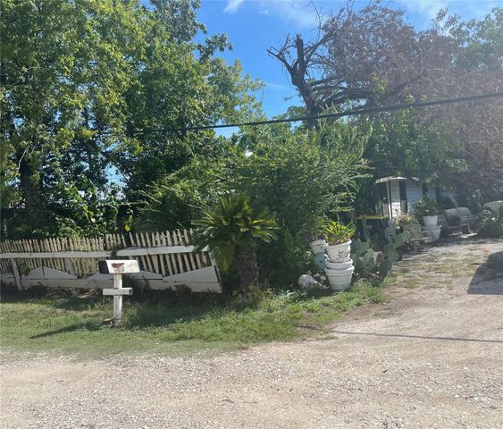 12747 Bates Lane, Stafford, TX 77477