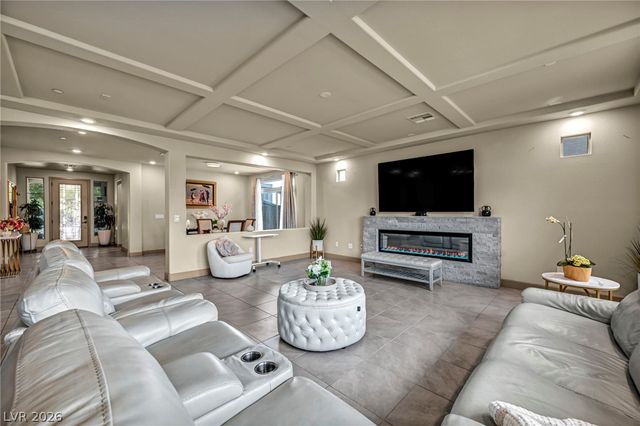 8557 South Pioneer Way, Las Vegas, NV 89113