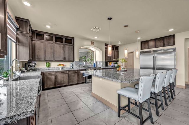 8557 South Pioneer Way, Las Vegas, NV 89113