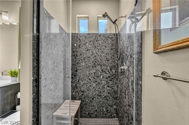 8557 South Pioneer Way, Las Vegas, NV 89113