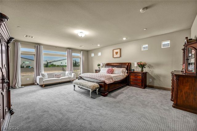 8557 South Pioneer Way, Las Vegas, NV 89113