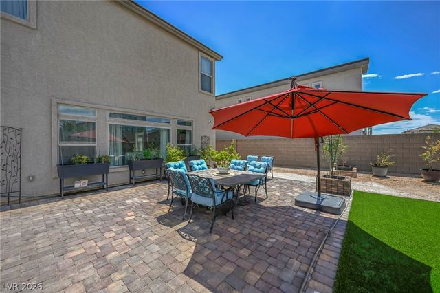 8557 South Pioneer Way, Las Vegas, NV 89113