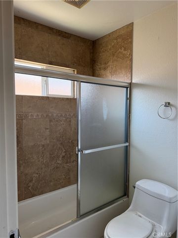 5306 3rd, Los Angeles, CA 90043