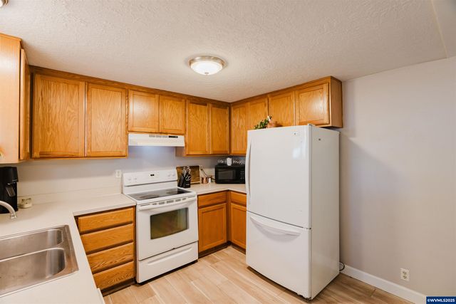 2375 Rural Av SE, Salem, OR 97302