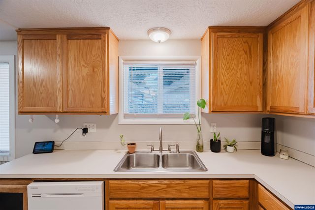 2375 Rural Av SE, Salem, OR 97302
