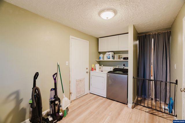 2375 Rural Av SE, Salem, OR 97302
