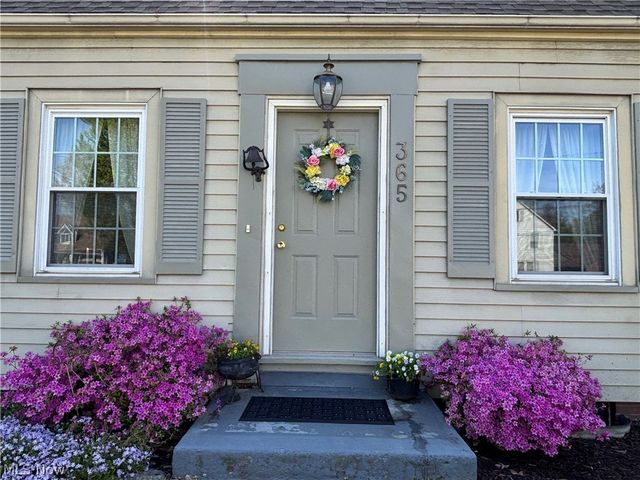 365 Genesee Avenue NE, Warren, OH 44483