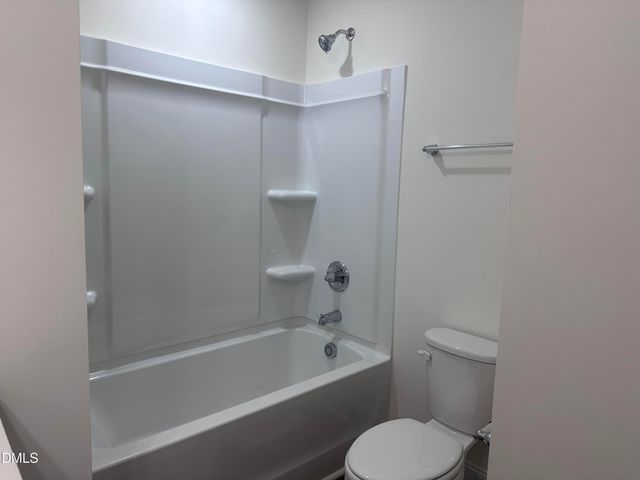 1308 Hammond Drive, Mebane, NC 27302