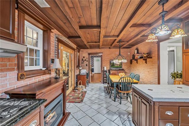 1527 Jolliff RD, Chesapeake, VA 23321