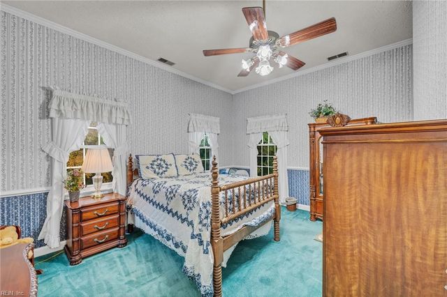 1527 Jolliff RD, Chesapeake, VA 23321