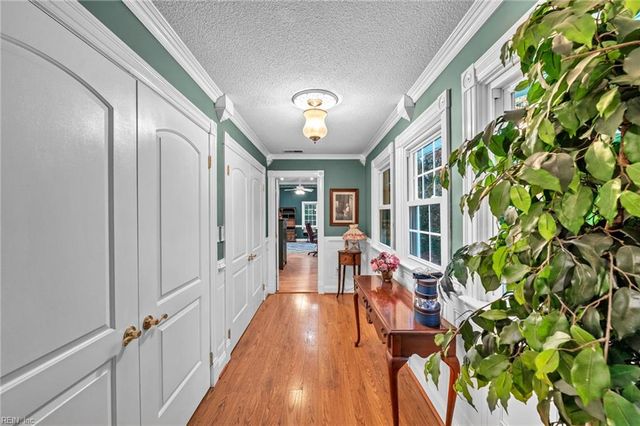 1527 Jolliff RD, Chesapeake, VA 23321