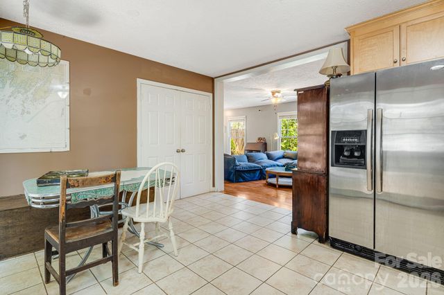218 Appalachian Way, Asheville, NC 28806