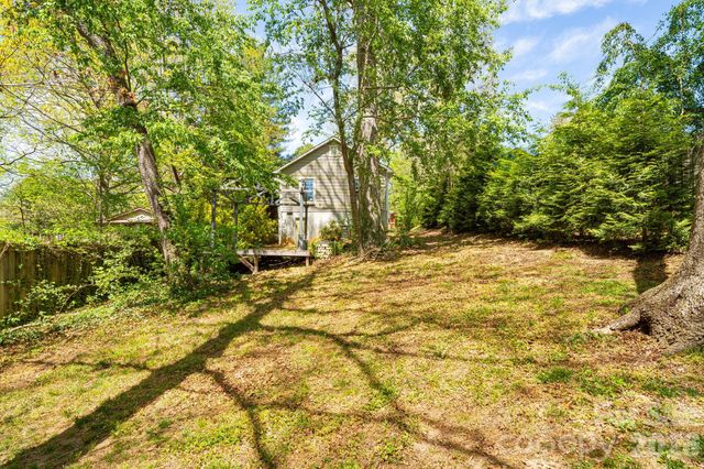 218 Appalachian Way, Asheville, NC 28806