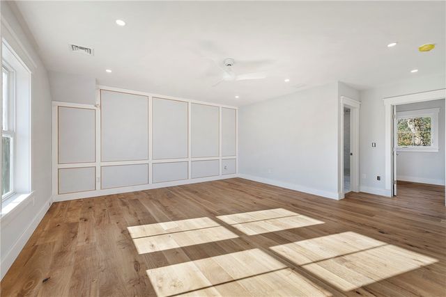 3 Knowlton Court, Bristol, RI 02809