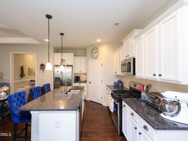 176 Glenwood Court, Spring Lake, NC 28390