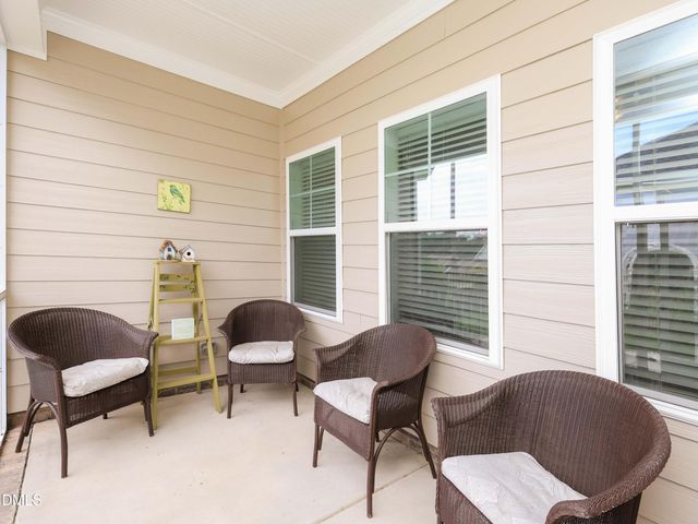176 Glenwood Court, Spring Lake, NC 28390