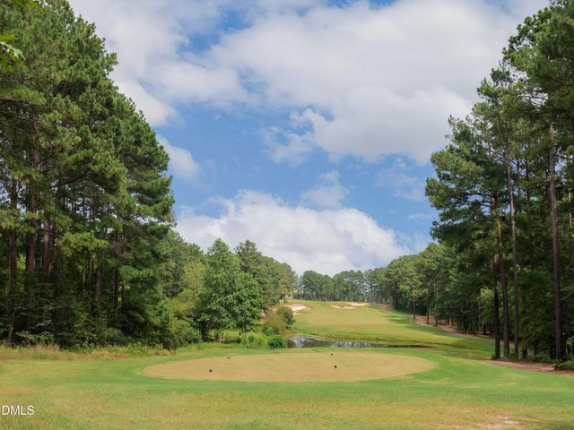 176 Glenwood Court, Spring Lake, NC 28390