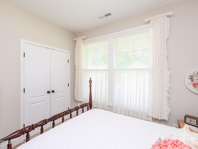 176 Glenwood Court, Spring Lake, NC 28390