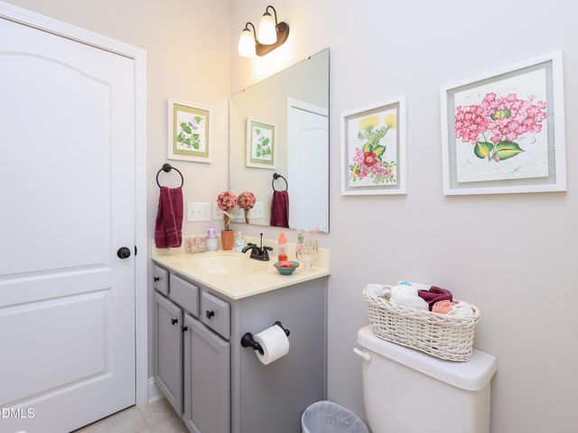 176 Glenwood Court, Spring Lake, NC 28390