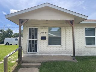 204 Hosack Street, Arlington, TX 76010