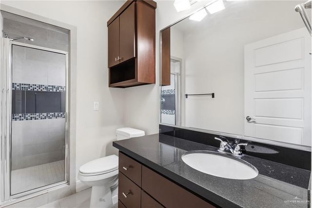 3016 S L Street 2, Mcallen, TX 78503