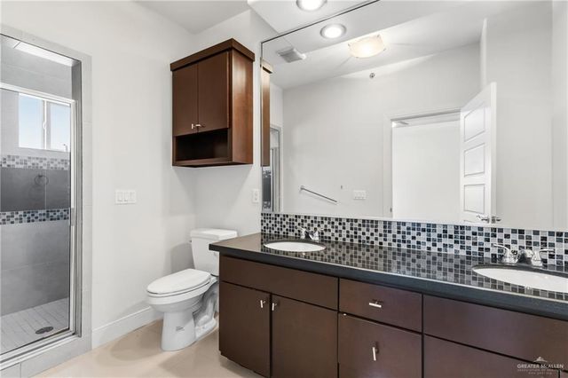 3016 S L Street 2, Mcallen, TX 78503