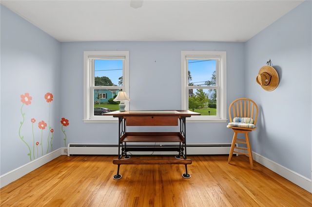 2 Pagnano Street, Bristol, RI 02809