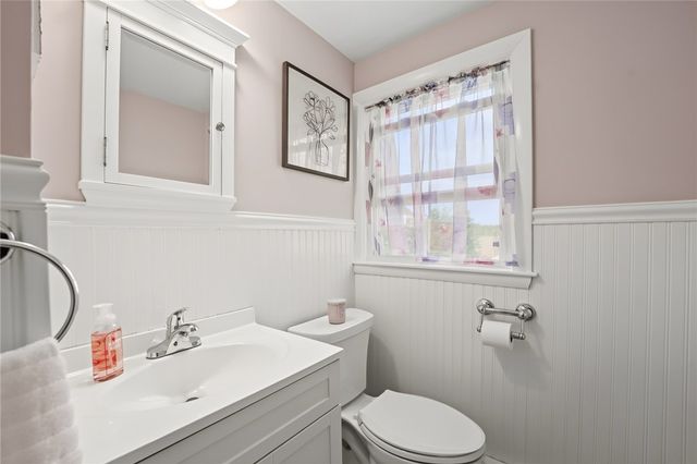 2 Pagnano Street, Bristol, RI 02809