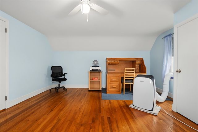 2 Pagnano Street, Bristol, RI 02809