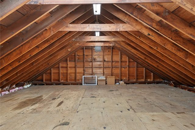 2 Pagnano Street, Bristol, RI 02809